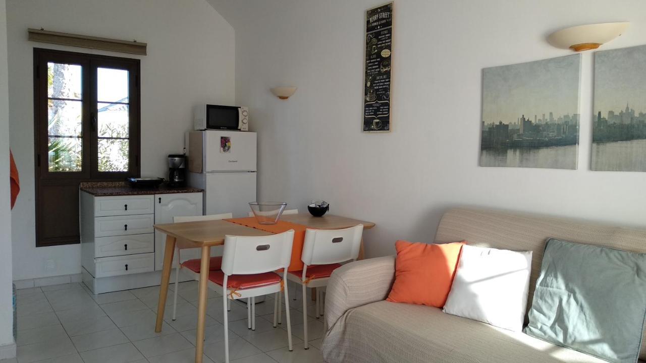 Bungalow Tetir In Caleta De Fuste Exteriör bild